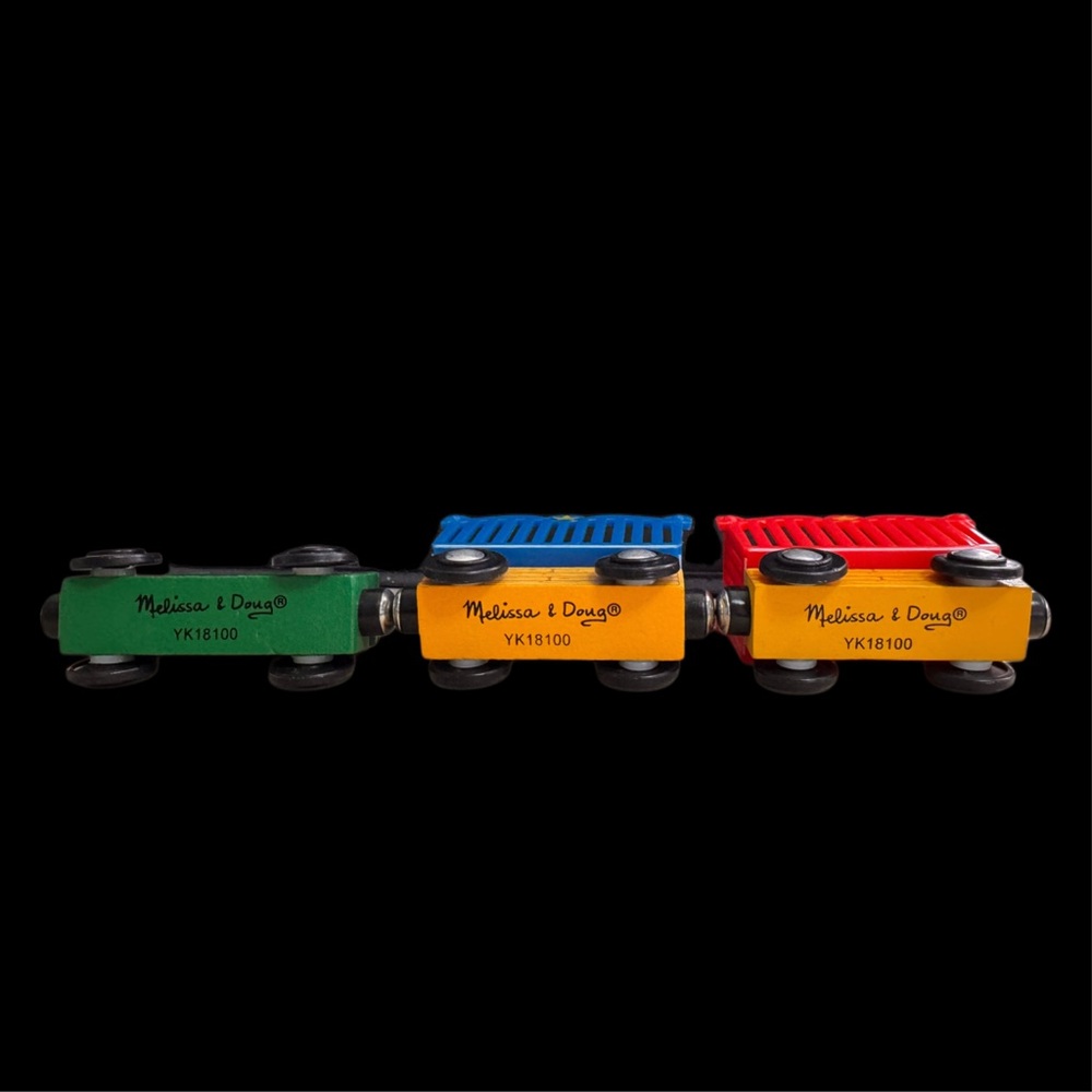 🛍️2/$15 Melissa & Doug Circus Train Playset with Wooden Tracks - Picture 7 of 8
